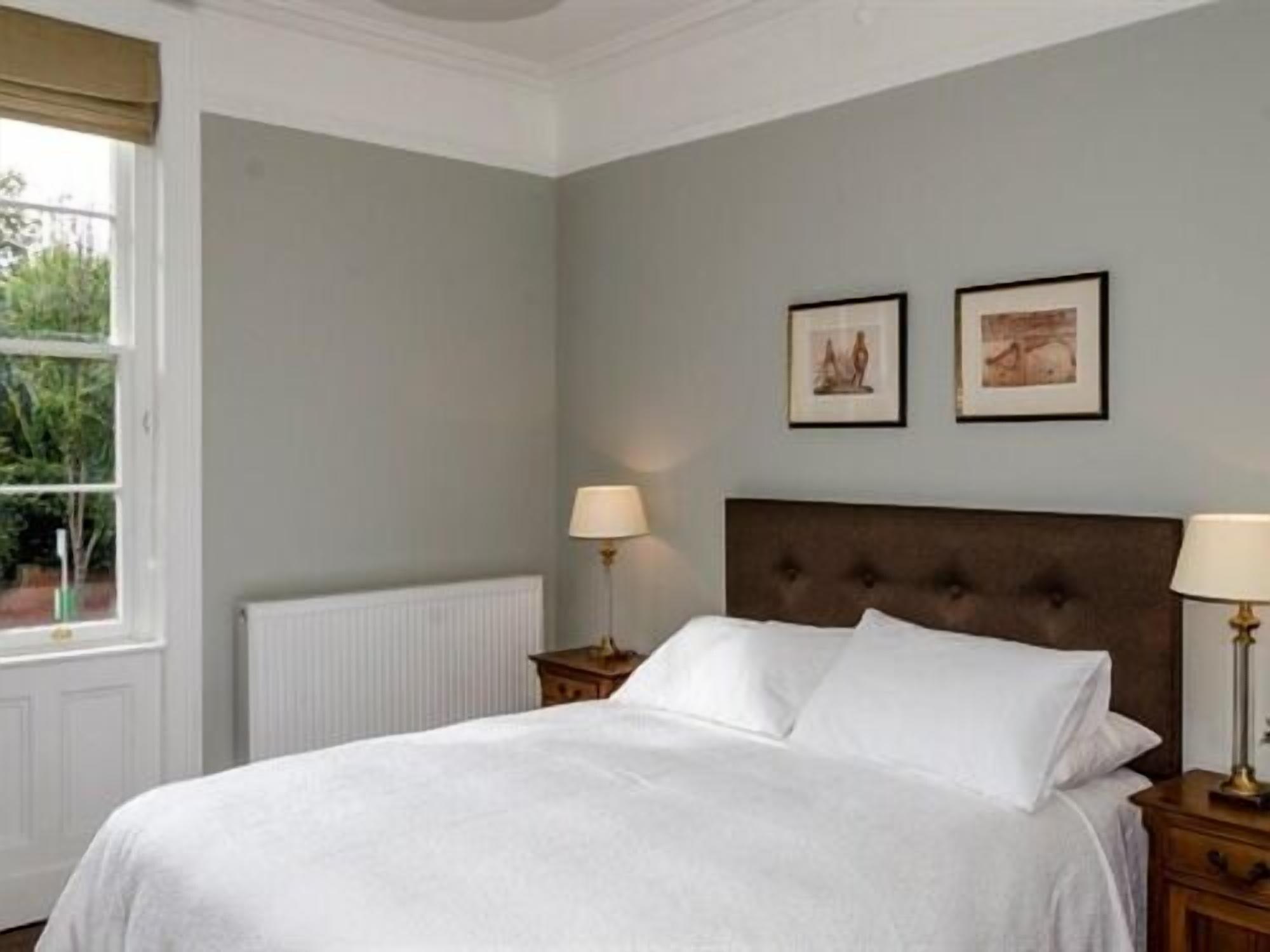 The Lions Bed & Breakfast Newark upon Trent Eksteriør bilde